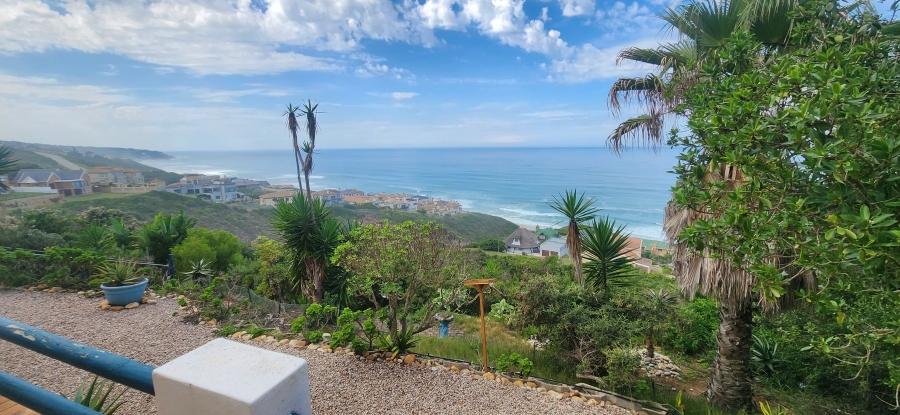 5 Bedroom Property for Sale in Dana Bay Western Cape